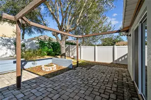 2416 Martins Run, Tavares, FL 32778 - Photo 34