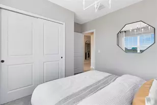 10765 Leafy Laurel Ave, Orlando, FL 32829 - Photo 16