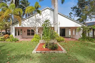 655 Eagle Pointe S, Kissimmee, FL 34746 - Photo 32