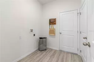 2055 Ashwood Bluff Dr, Ocoee, FL 34761 - Photo 36