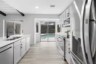 5047 Jamaica Cir, Orlando, FL 32808 - Photo 22