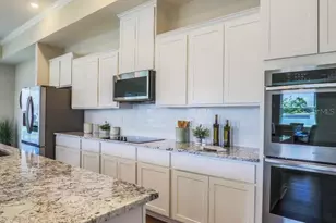 930 Buckeye Dr, Lady Lake, FL 32159 - Photo 6