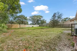 857 Glasgow Ave, Deltona, FL 32738 - Photo 20