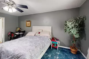 1758 Dunedin Dr, Tavares, FL 32778 - Photo 8