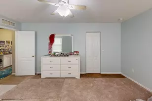 1758 Dunedin Dr, Tavares, FL 32778 - Photo 14