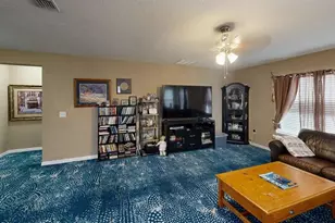 1758 Dunedin Dr, Tavares, FL 32778 - Photo 2