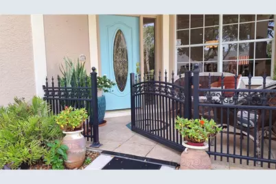 2377 Burton Lane, Sarasota, FL 34239 - Photo 2