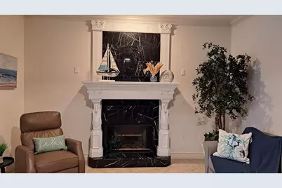 2377 Burton Lane, Sarasota, FL 34239 - Photo 14