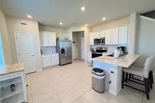 4596 Sparkling Shell Ave, Kissimmee, FL 34746 - Photo 6