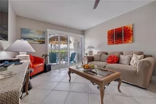 10365 Paradise Blvd, Treasure Island, FL 33706 - Photo 8