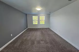 3059 Beaver Creek Dr, Kissimmee, FL 34746 - Photo 10