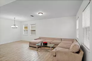 16100 Yelloweyed Dr, Clermont, FL 34714 - Photo 4