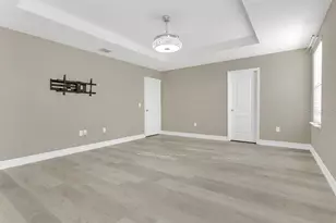 807 Glen Creek Ct, Fruitland Park, FL 34731 - Photo 18