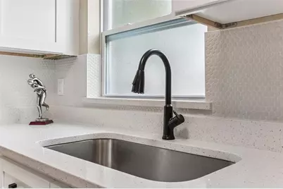 3033 Sutton Drive, Orlando, FL 32810 - Photo 16