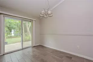 1604 Blackberry Ct, Eustis, FL 32726 - Photo 4