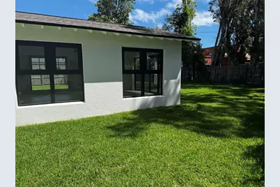 4210 Dr Martin Luther King Jr Street S, Saint Petersburg, FL 33705 - Photo 20