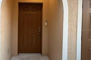 3672 Parkridge Cir, Sarasota, FL 34243 - Photo 2