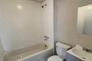 238 C St, Lake Wales, FL 33853 - Photo 4