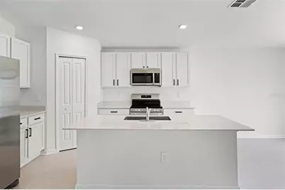 2110 Lasso Loop, Eagle Lake, FL 33839 - Photo 8