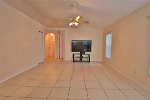 1007 Great Shady Ln, Orlando, FL 32825 - Photo 2