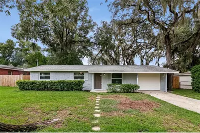 921 Hillside Drive, Lutz, FL 33549 - Photo 1