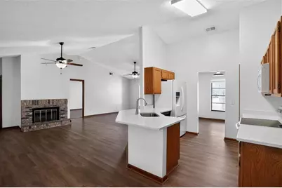 2763 Pelham Circle, Deltona, FL 32738 - Photo 6