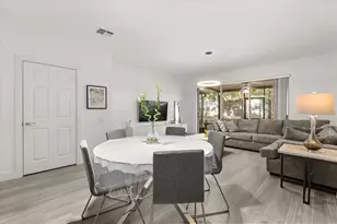 2804 Polvadero Ln, Orlando, FL 32835 - Photo 8