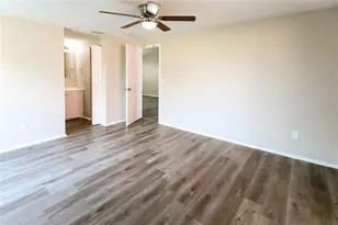 4560 Chamber Ct, Spring Hill, FL 34609 - Photo 8