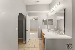 881 Vanderbilt Dr, Eustis, FL 32726 - Photo 10