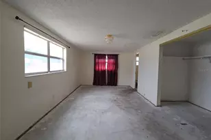 7441 1st St N, Saint Petersburg, FL 33702 - Photo 10