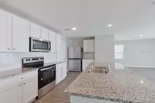 8696 SW 44th Ct, Ocala, FL 34476 - Photo 2