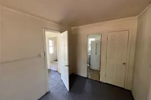 131 B St, Lake Wales, FL 33853 - Photo 4