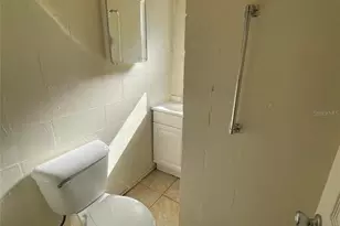 131 B St, Lake Wales, FL 33853 - Photo 2