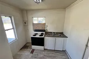 131 B St, Lake Wales, FL 33853 - Photo 8