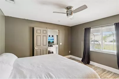 916 Hillcrest Drive, Davenport, FL 33897 - Photo 10