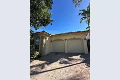 10566 Galleria Street, Wellington, FL 33414 - Photo 2