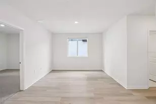 1732 Coolridge Pl, Zephyrhills, FL 33541 - Photo 6