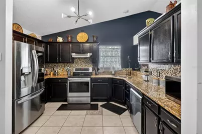 6466 Haughton Lane, Orlando, FL 32835 - Photo 16
