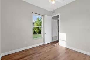 1216 Heavitree Ct, Sebring, FL 33876 - Photo 10