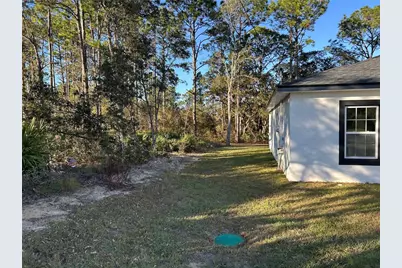 2097 W Hampshire Boulevard, Citrus Springs, FL 34434 - Photo 2