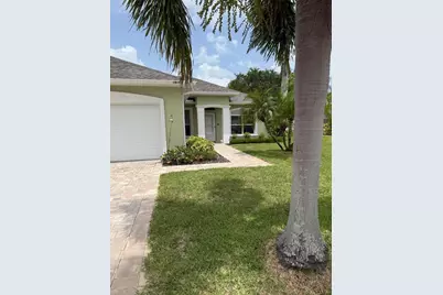 1019 Robin Lane, Winter Haven, FL 33884 - Photo 2