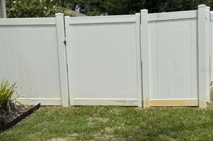 1019 Robin Ln, Winter Haven, FL 33884 - Photo 4