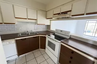 2321 Margarita Ct, Kissimmee, FL 34741 - Photo 2