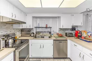 1186 Azora Dr, Deltona, FL 32725 - Photo 4