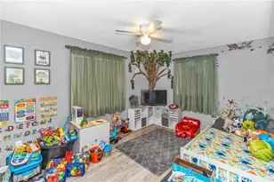 1186 Azora Dr, Deltona, FL 32725 - Photo 12