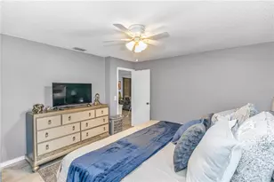 1186 Azora Dr, Deltona, FL 32725 - Photo 10