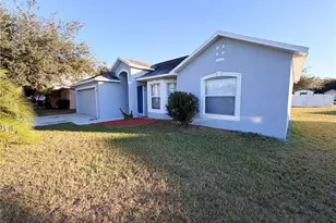 3674 Queens Cove Blvd, Winter Haven, FL 33880 - Photo 2