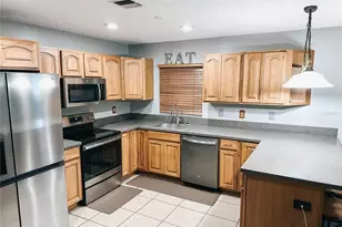 222 Highlands Lake Dr, Lake Placid, FL 33852 - Photo 12