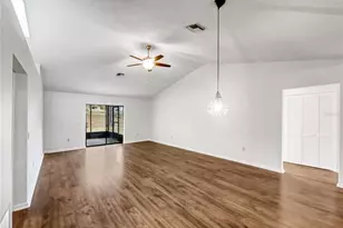 93 Hillside Dr, Eustis, FL 32726 - Photo 14