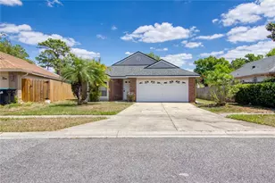 4521 Bridgeton Ln, Orlando, FL 32817 - Photo 1